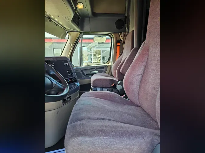 2019 FREIGHTLINER/MERCEDES CASCADIA 125