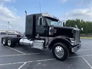 2019 FREIGHTLINER 122SD