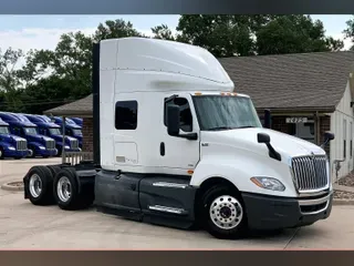 2023 INT LT625 6X4