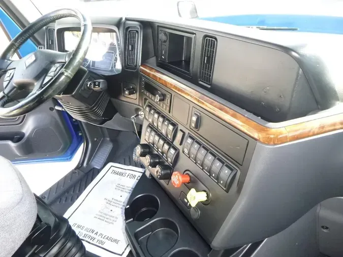 2022 International LT625