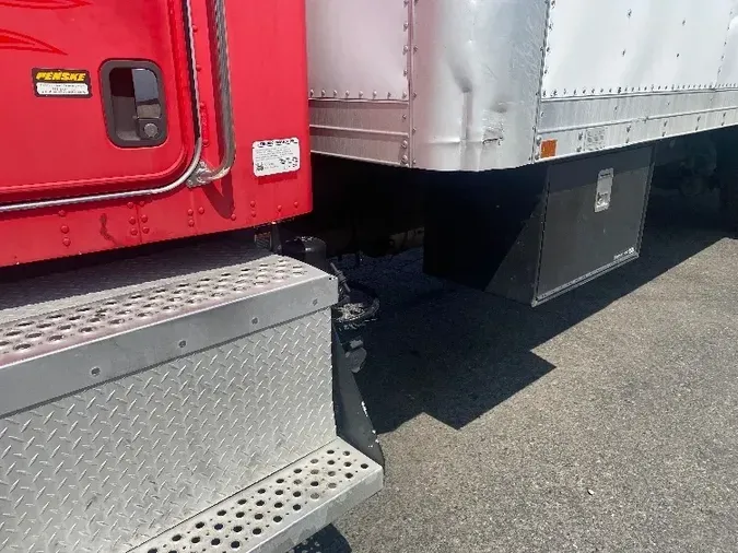 2014 KENWORTH T270