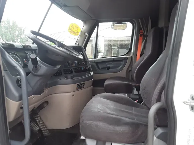 2018 FREIGHTLINER/MERCEDES CASCADIA 125