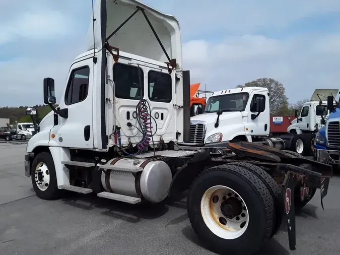 2018 FREIGHTLINER CASCADIA 125