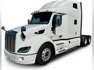 2022 Peterbilt 579
