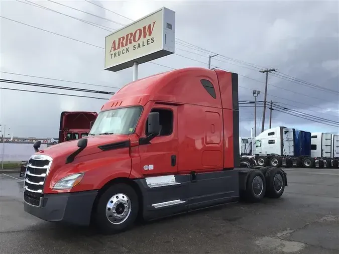 2021 FREIGHTLINER CA126