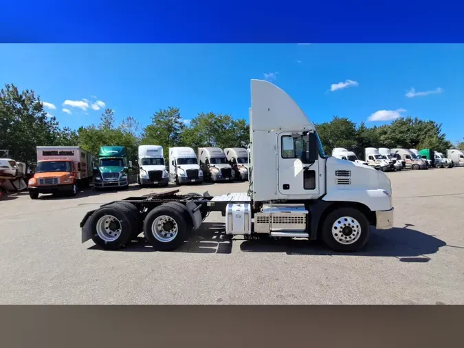 2020 Mack Anthem8e0020c1e1c082d5df8d50a648ad709a