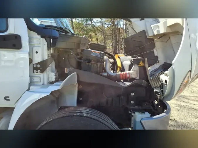 2020 NAVISTAR INTERNATIONAL MV607 (4X2)