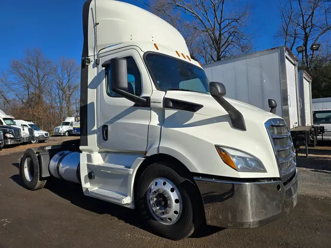 2019 FREIGHTLINER/MERCEDES NEW CASCADIA 116