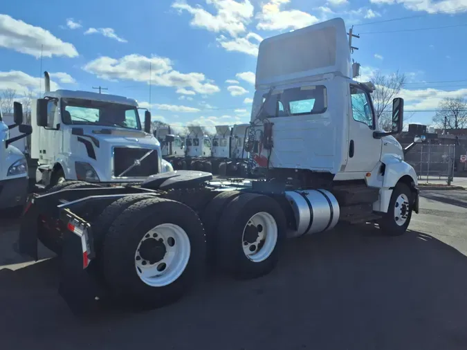 2018 NAVISTAR INTERNATIONAL LT625 DAYCAB T/A