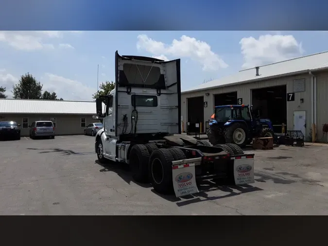 2019 Volvo VNL3008e09dbef1994fb7d6114c9e905039696