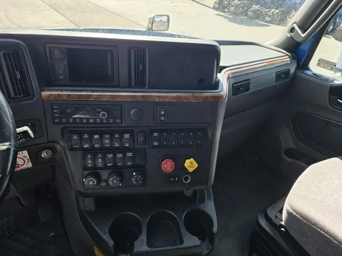 2022 International LT6258e0bdde2b990561c7546fc893134cf40