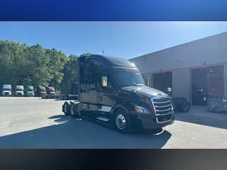 2023 Freightliner Cascadia 126