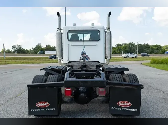 2007 PETERBILT 385