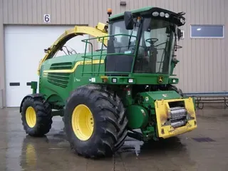 2013 John Deere 7980