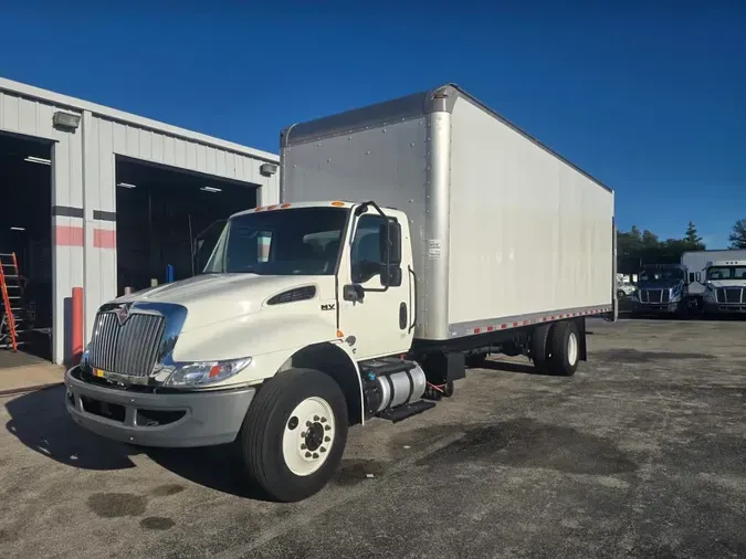 2020 NAVISTAR INTERNATIONAL MV607 (4X2)