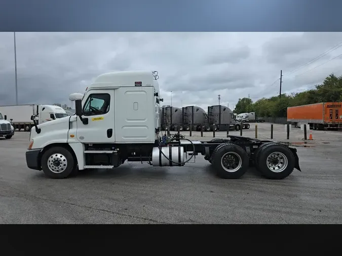 2020 Freightliner Cascadia