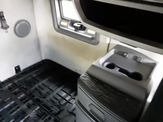 2020 VOLVO VNL64T-760