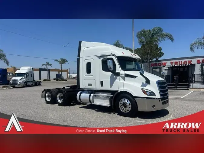 2020 FREIGHTLINER CA116