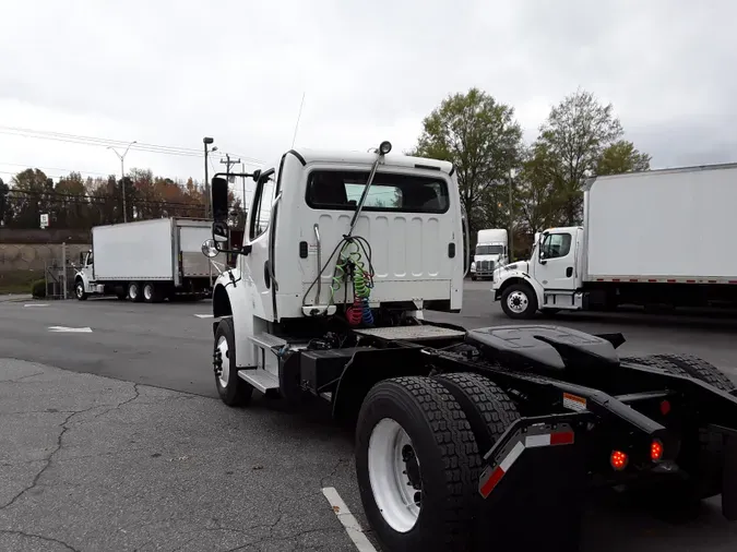 2016 FREIGHTLINER/MERCEDES M2 106