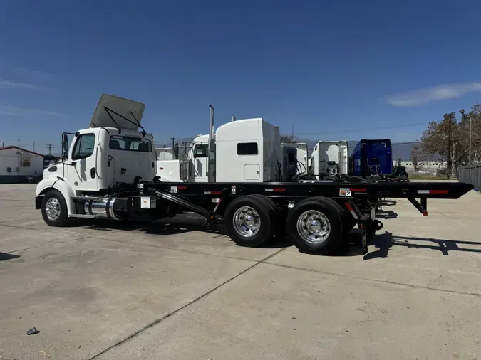 2023 Freightliner Business Class M2 112