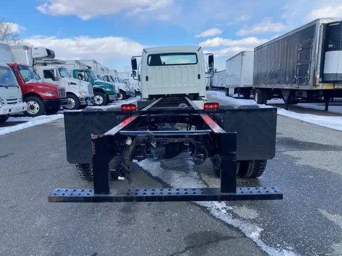 2020 FREIGHTLINER/MERCEDES M2 106