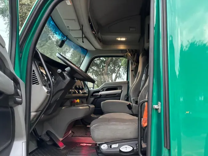 2020 Kenworth T680