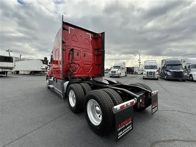 2021 FREIGHTLINER CASCADIA