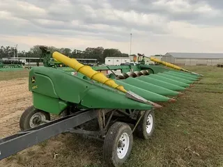 2015 John Deere 608C