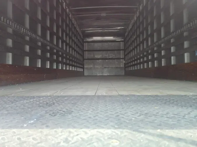 2019 FREIGHTLINER/MERCEDES M2 106