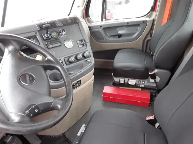 2017 FREIGHTLINER/MERCEDES CASCADIA 125