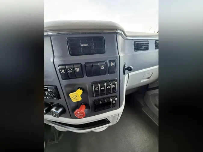 2021 Peterbilt 579