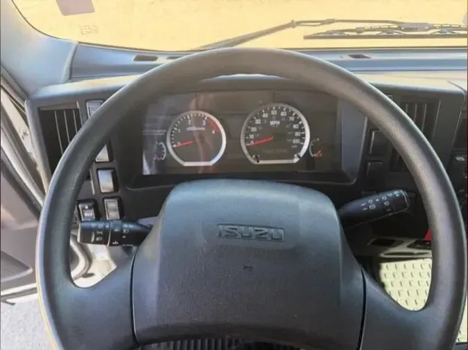 2023 Isuzu NRR8e3427456893ff53466441301d8c6a7a