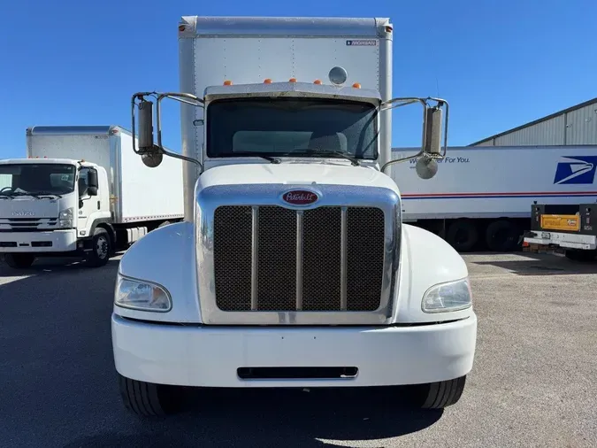 2019 Peterbilt 337