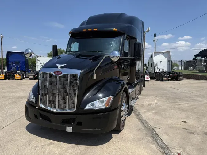 2022 Peterbilt 5798e38679f11146c5f4775451b96f7b366