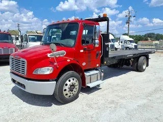 2018 FREIGHTLINER/MERCEDES M2 106