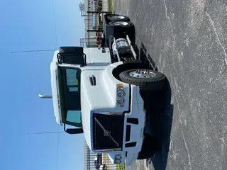 2020 VOLVO VHD64FT300
