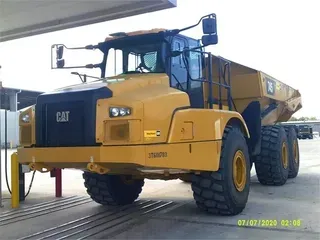 2019 CATERPILLAR 745