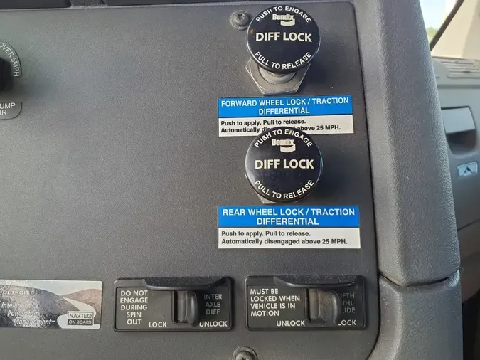 2019 FREIGHTLINER/MERCEDES CASCADIA 125
