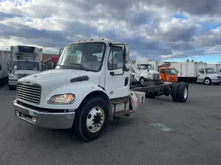 2017 FREIGHTLINER/MERCEDES M2 106