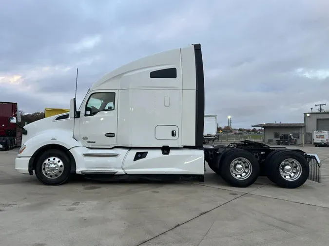 2020 Kenworth T680