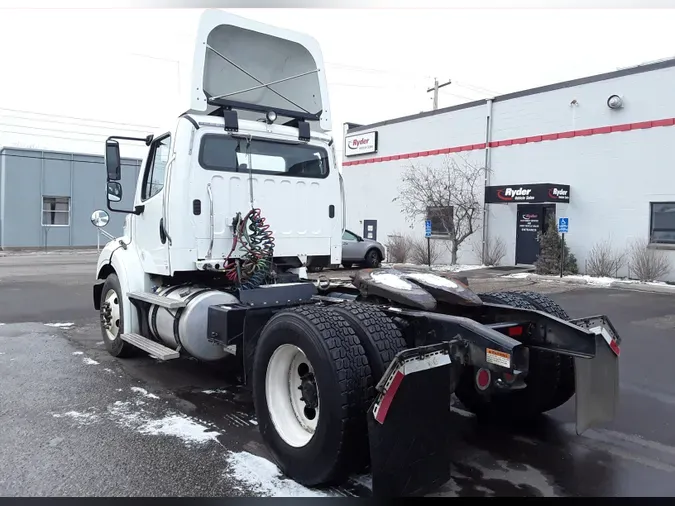 2017 FREIGHTLINER/MERCEDES M2-112