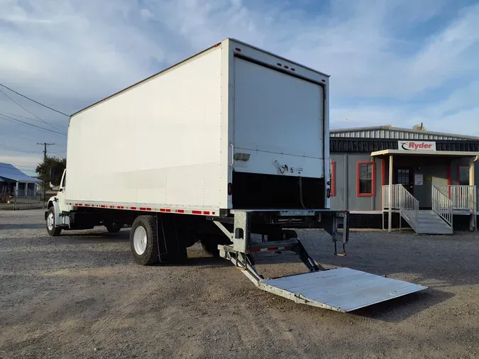 2018 FREIGHTLINER/MERCEDES M2 106