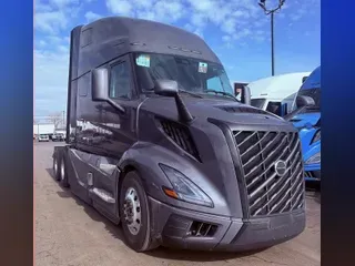 2027 VOLVO TRUCK VNL64TV04