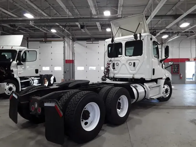 2019 FREIGHTLINER/MERCEDES NEW CASCADIA PX126648e4e3347212dec0e5c4bf6e8e3a323c0