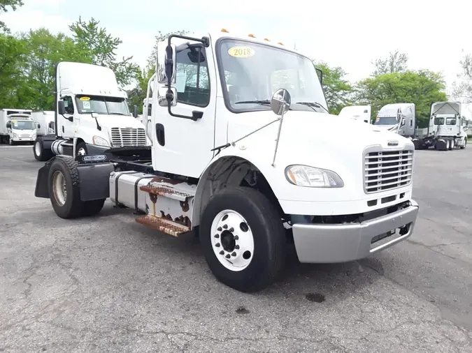 2018 FREIGHTLINER M2 106