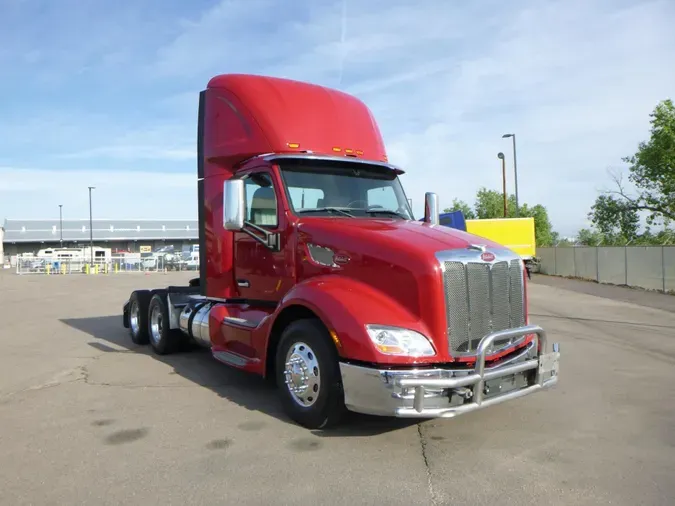 2022 Peterbilt 579
