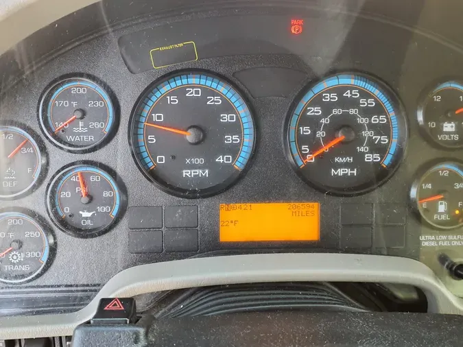 2017 NAVISTAR INTERNATIONAL 4300