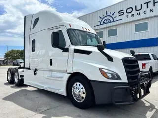 2022 Freightliner PT126SLP