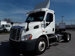 2015 Freightliner CASCADIA 113