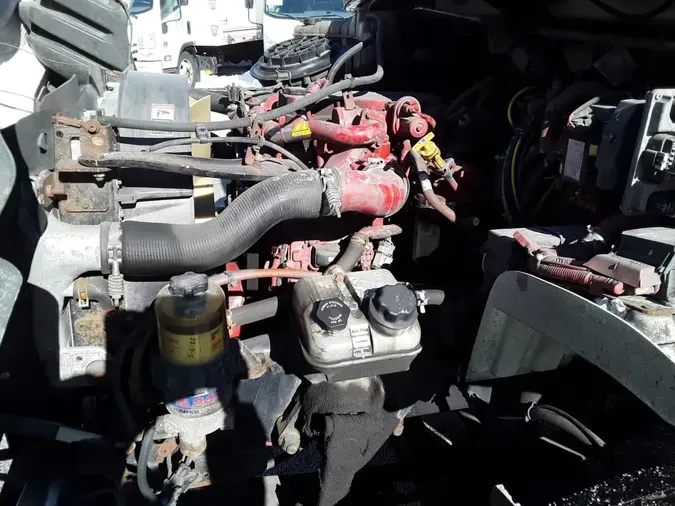 2018 FREIGHTLINER/MERCEDES M2 106